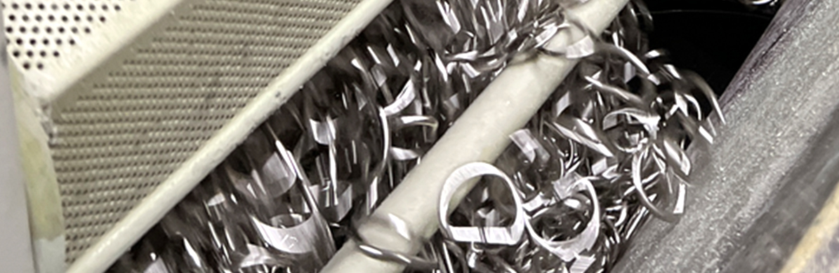 Rieger Metallveredlung Blog – Trommelarbeiten – Beschichtete Teile während der Trommelbearbeitung
